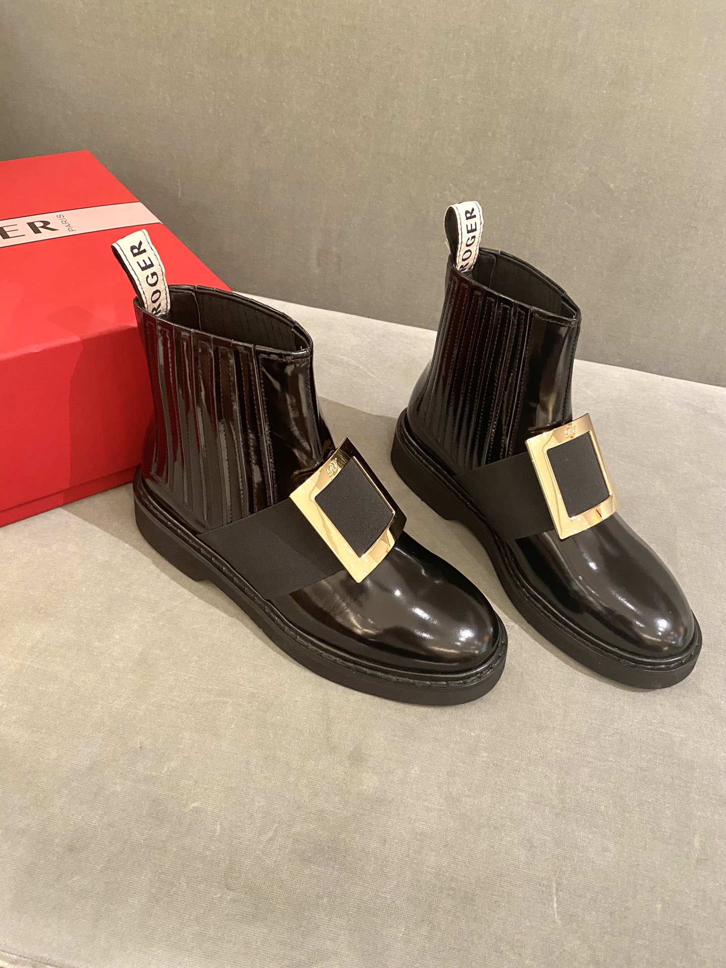 Women's high heels